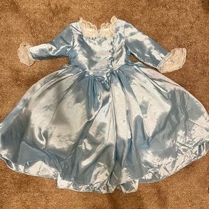 Taylor Joelle Eliza Hamilton dress